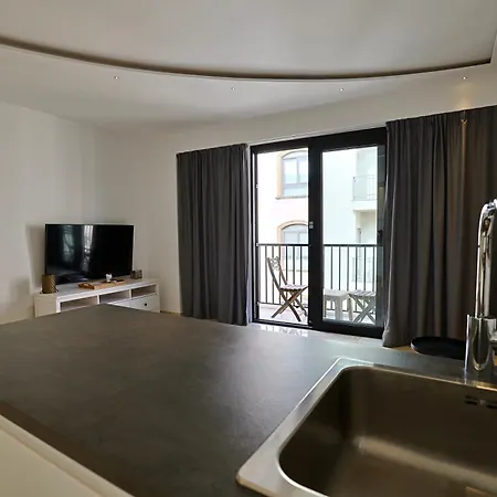 Apartment In The Heart Of St Julians 11a *
